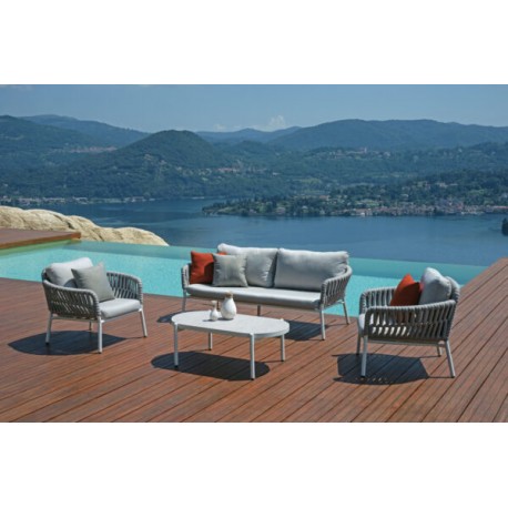 SET MARATEA COMPOSTO DA 2 POLTRONE 1 DIVANO 1 TAVOLINO